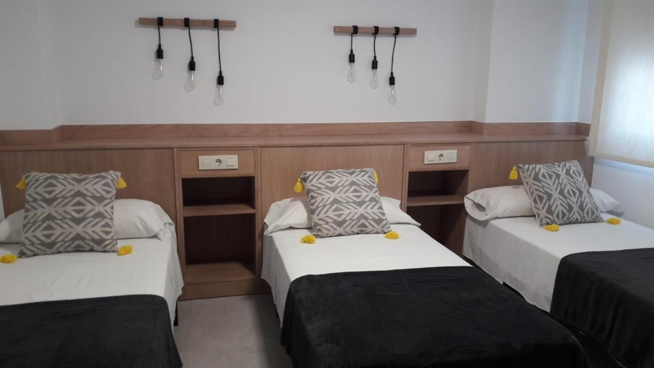 Hostal Cervantes Playa غاروشا المظهر الخارجي الصورة