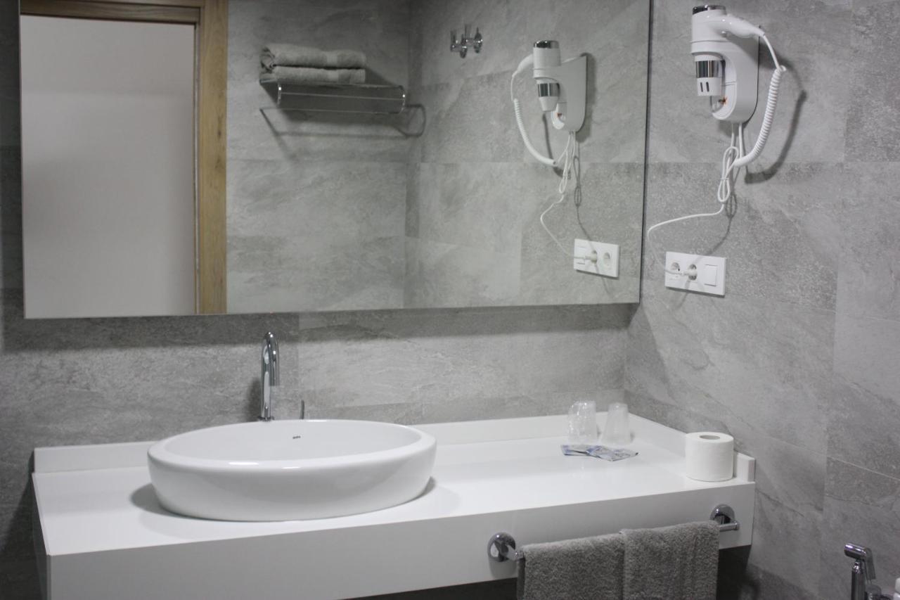 Hostal Cervantes Playa غاروشا المظهر الخارجي الصورة