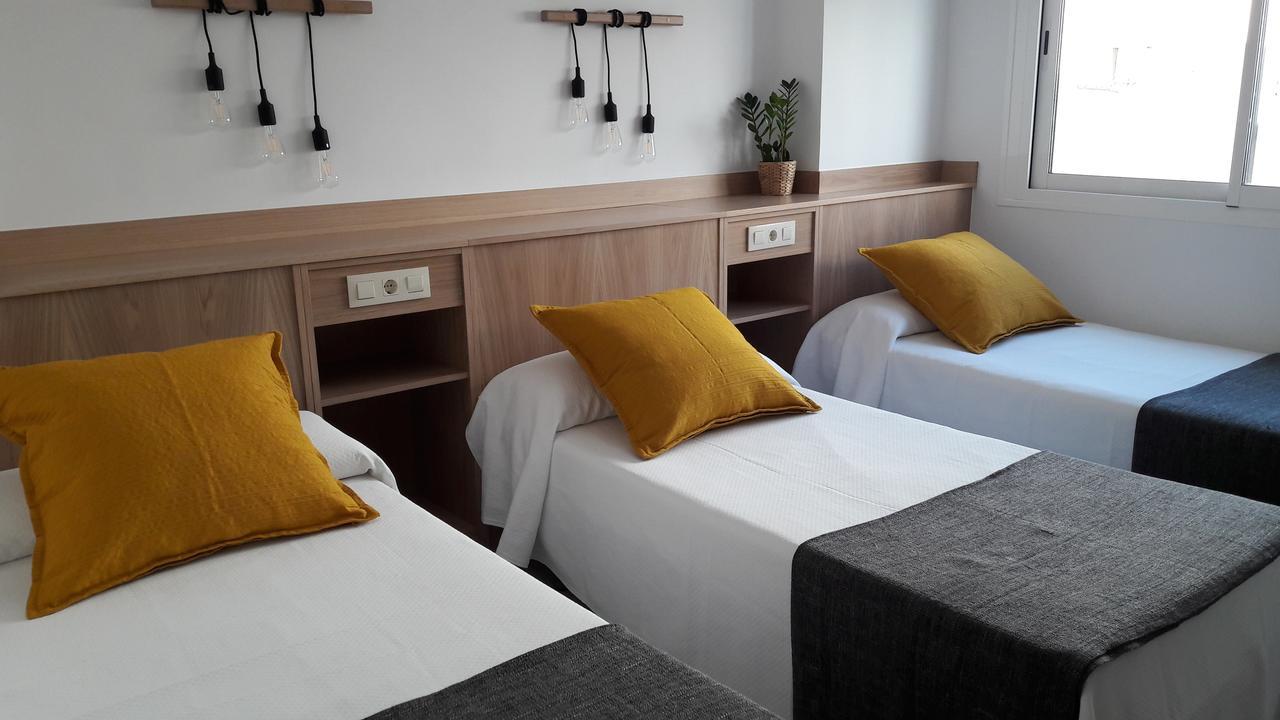 Hostal Cervantes Playa غاروشا المظهر الخارجي الصورة