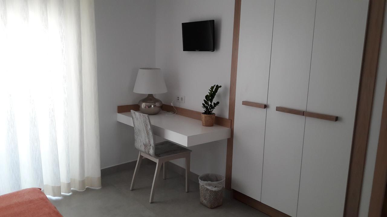 Hostal Cervantes Playa غاروشا المظهر الخارجي الصورة